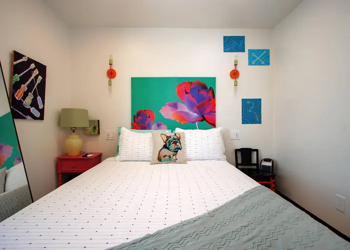 Charming New Retreat, Prime Location Mins To Dt & Phx Airport