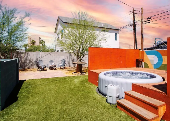 Gasthof Charming New Retreat, Prime Location Mins To Dt & Phx Airport 4*