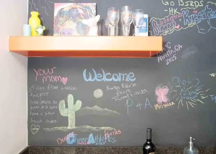 Gasthof Charming New Retreat, Prime Location Mins To Dt & Phx Airport
